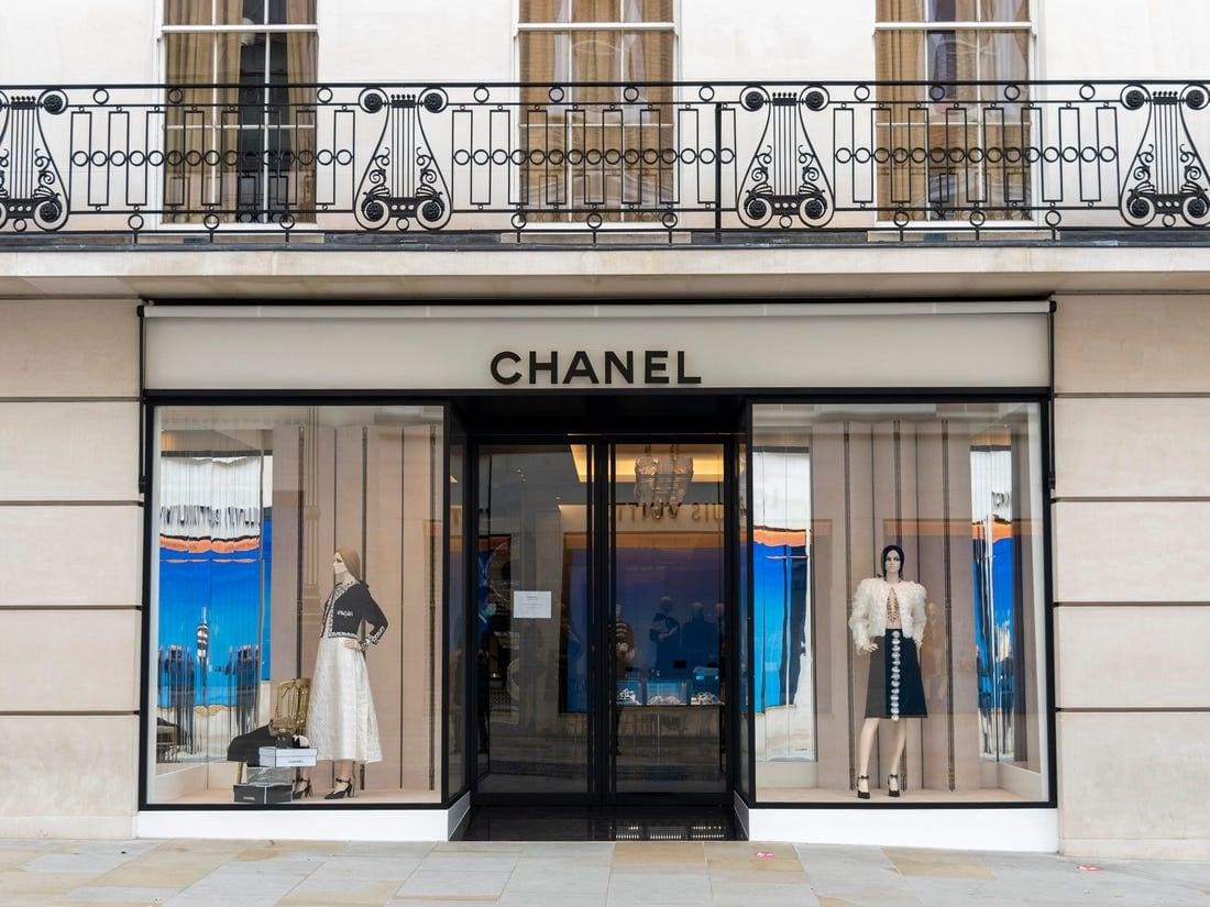 Chanel, New Bond Street - Histoglass