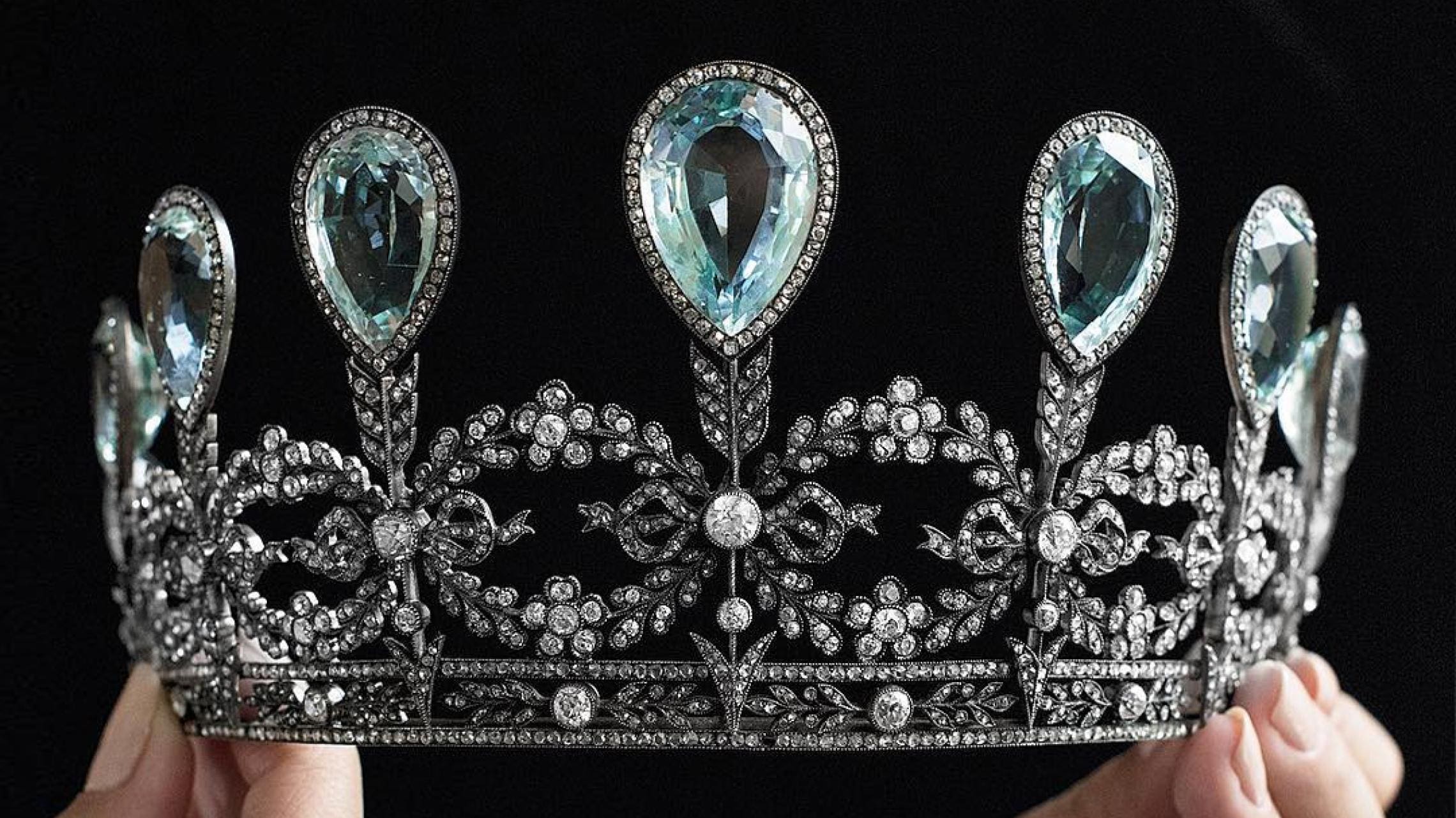 Prize Lots A Fabergé Tiara Created For A Princess Bride Luxury London