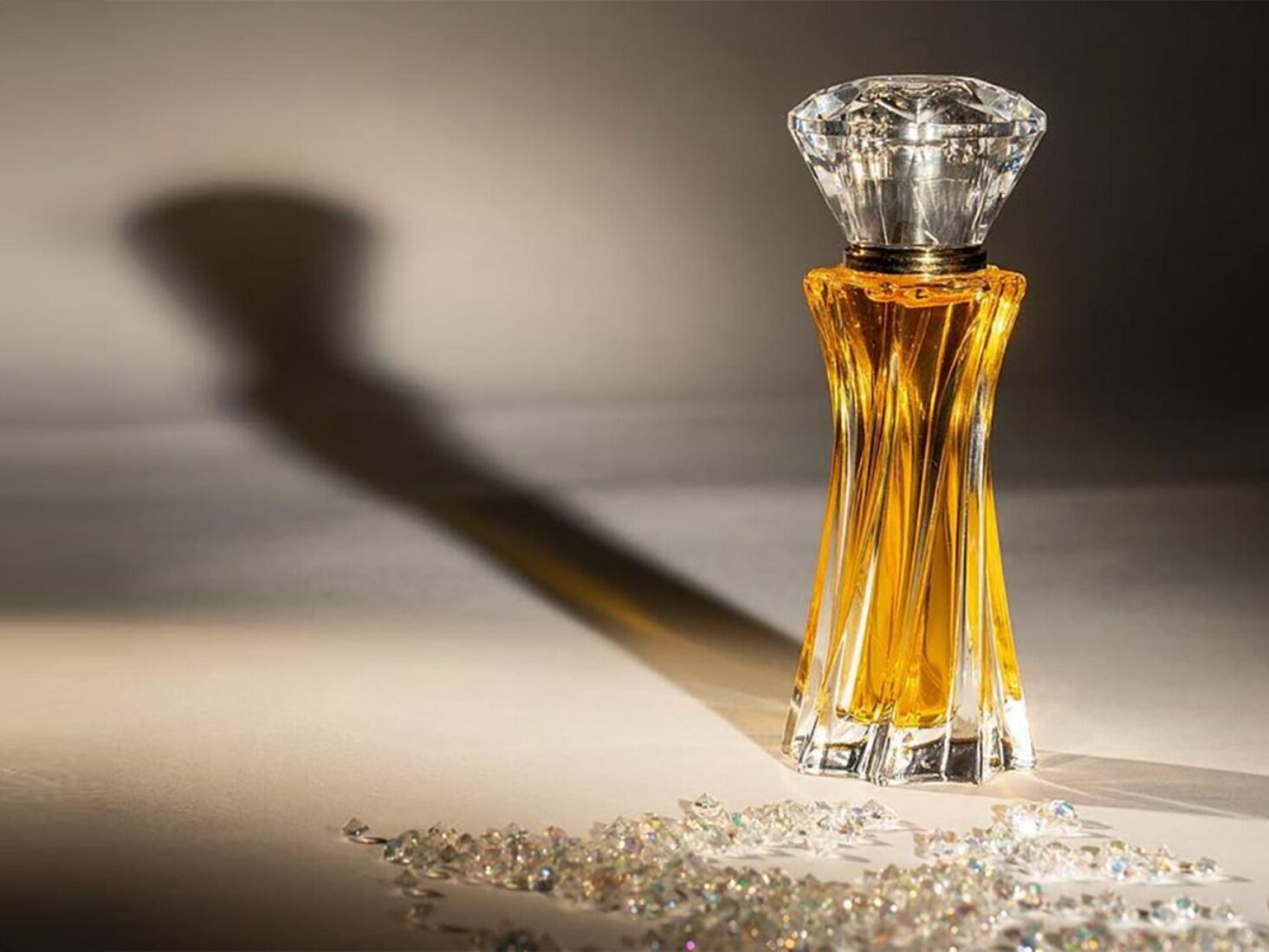 Elegantes London: The World's Rarest Perfume? – Luxury London