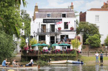 london pubs with beer gardens
