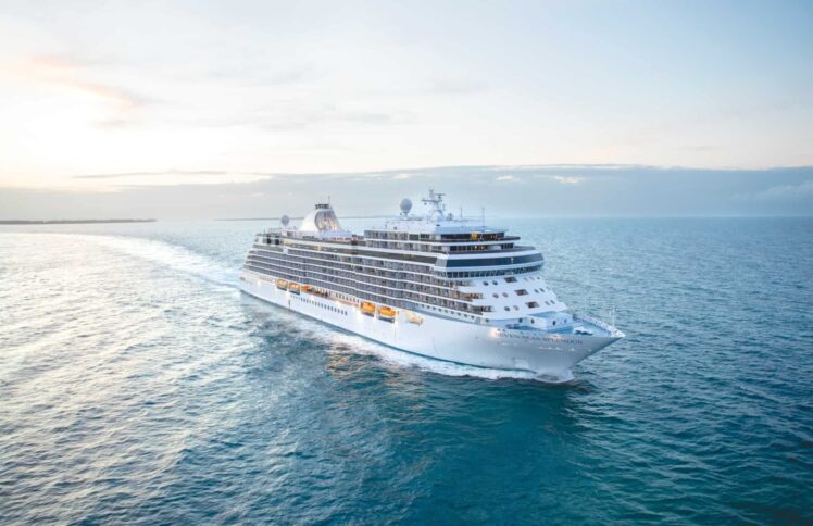 Regent Seven Seas cruise ship - Splendor