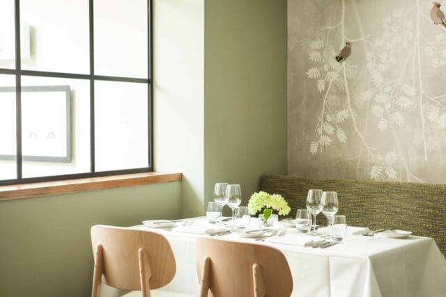 kitchen w8 restaurant