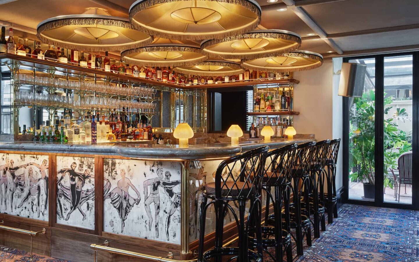 The Alligator Bar at Louie