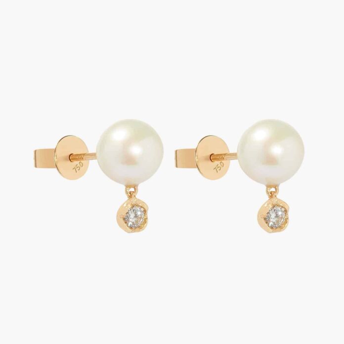 8 Pearl Earring Styles To Channel Chic Energy This Year