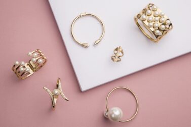 gold jewellery