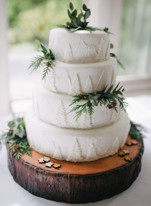 sustainable wedding cake