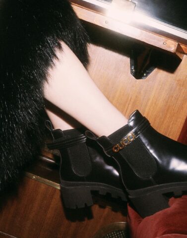 chelsea boots