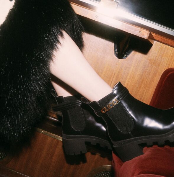 chelsea boots