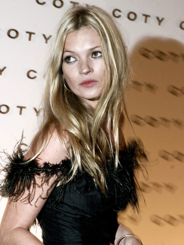 young kate moss 2004