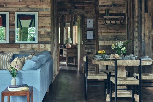 wildhive callow hall treehouse stays