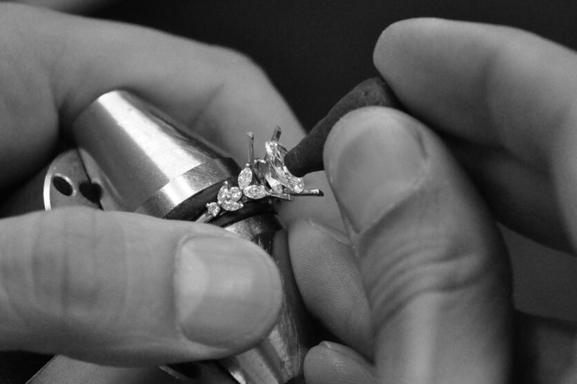 Setting stones in a Blackacre ring