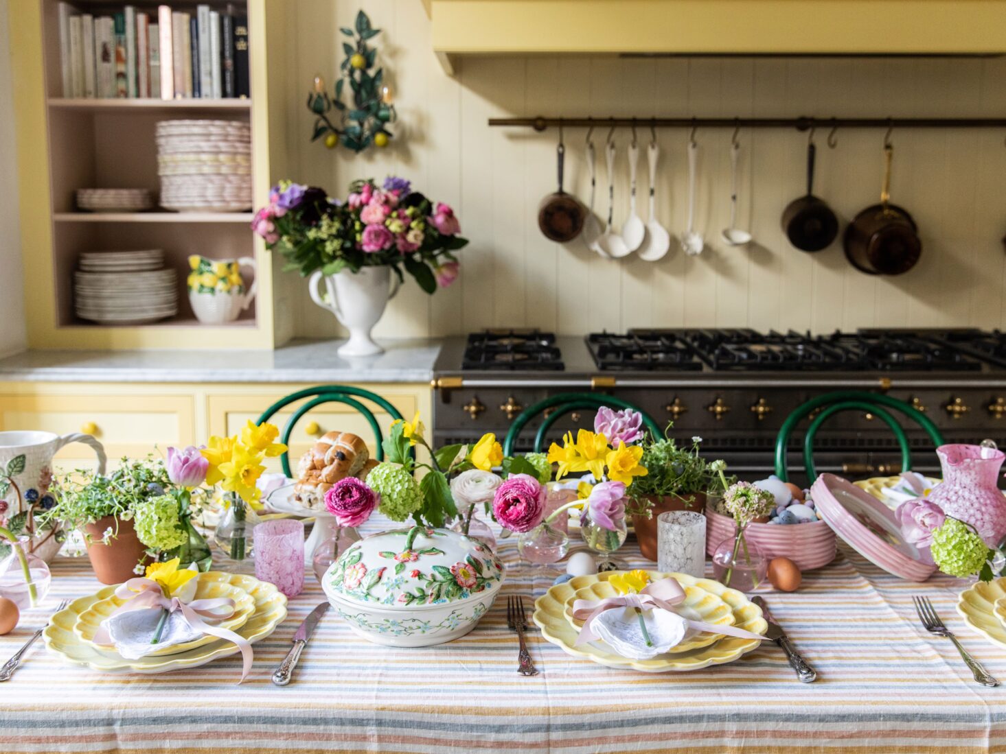 easter tablescaping