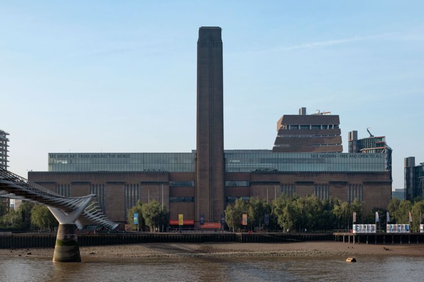 Tate Modern from North Bank © Tate Photography