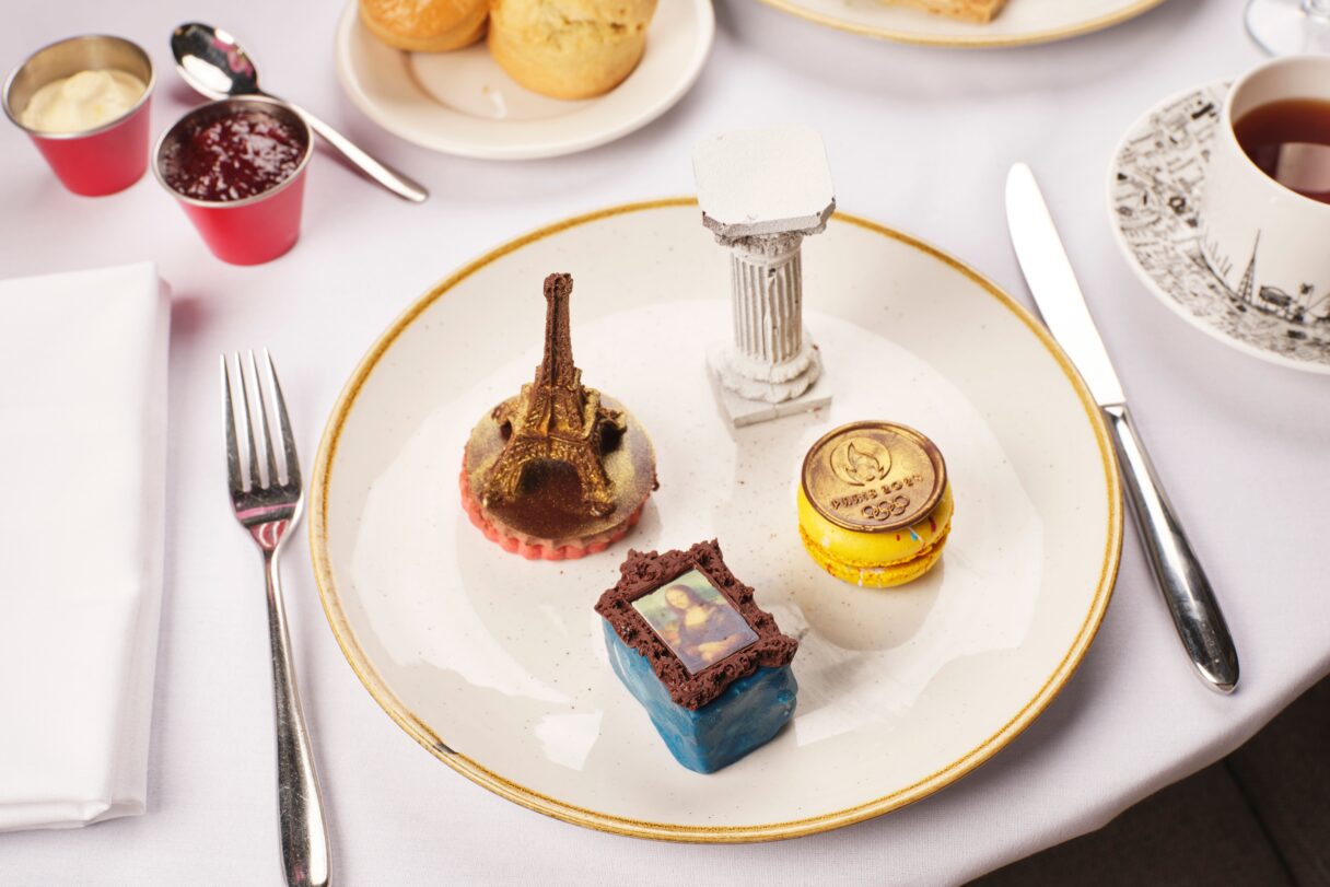 Parisian afternoon tea at The Dilly