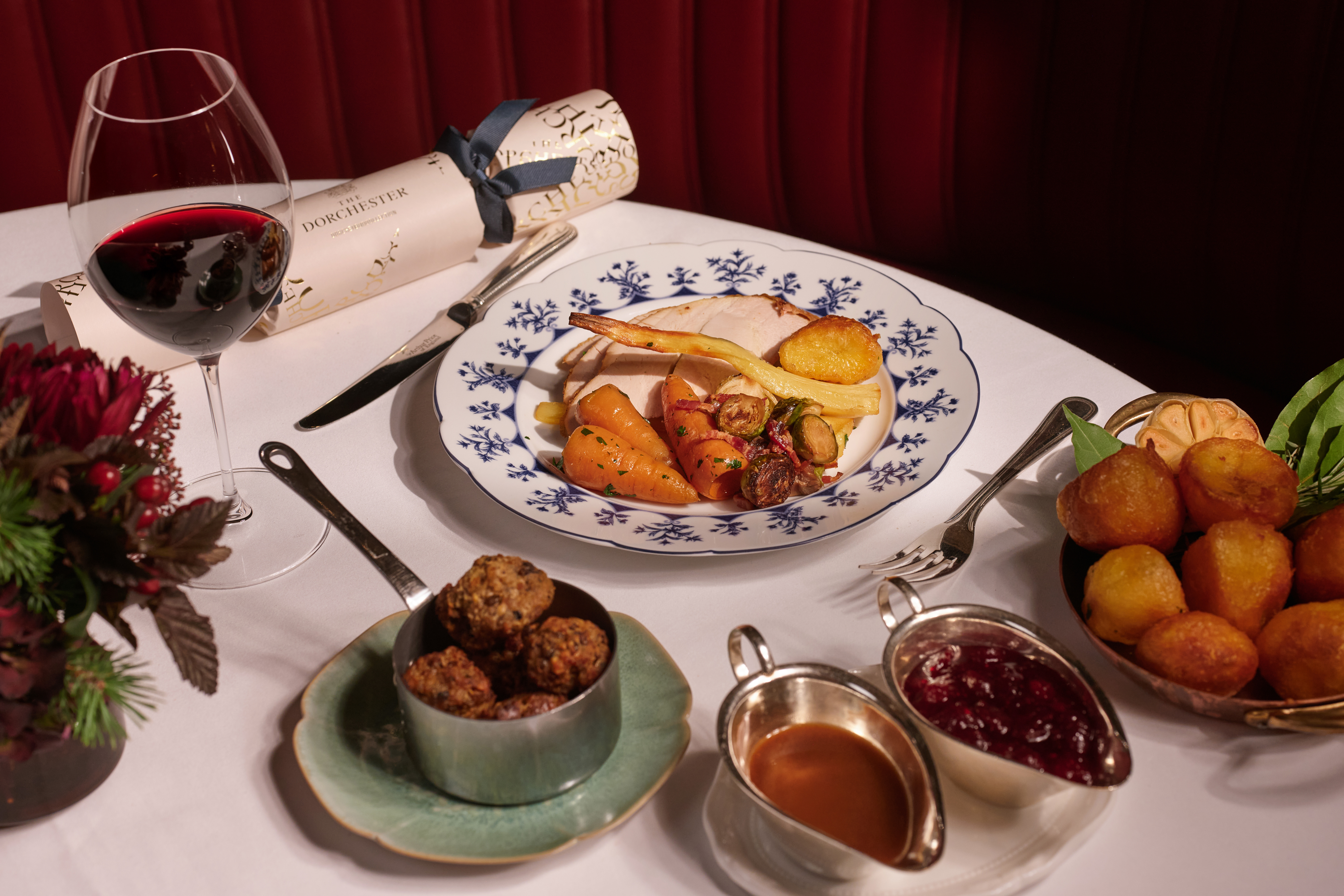 Elegant festive luxury wine table with candles and Christmas decorations