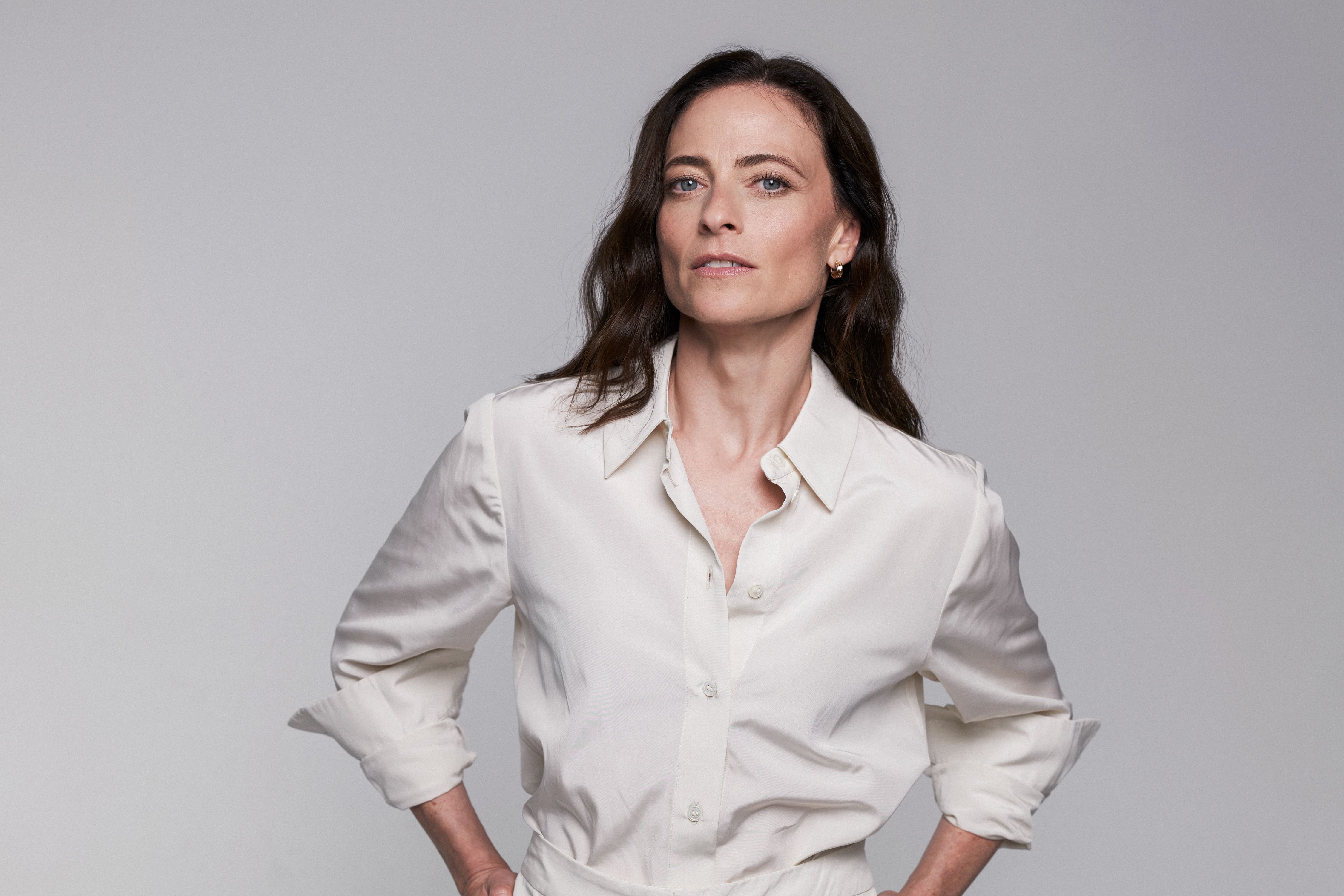 Әдемі армян әйелдері бейнеленген порно