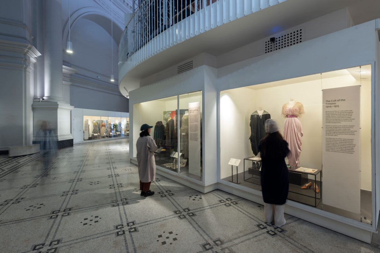 burberry v&A