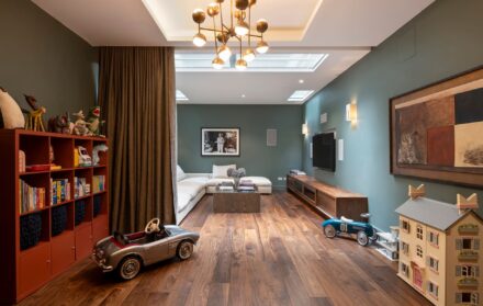 family homes in london for sale