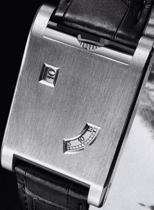 cartier-tank-a-guichets-02