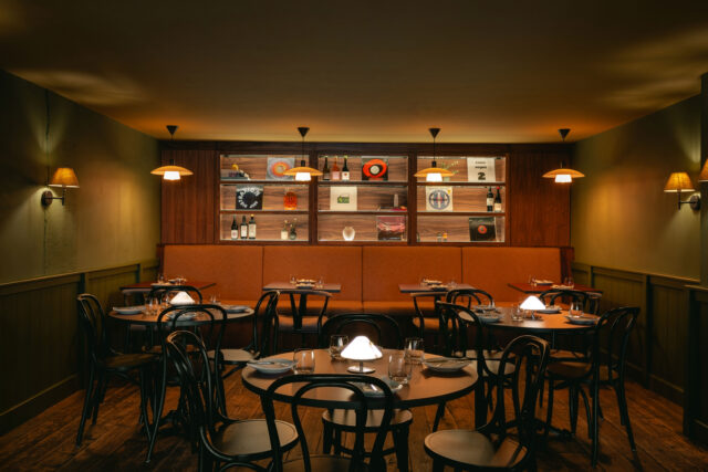 Sova, Notting Hill