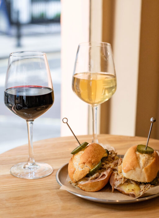 Tiny Wine, Fitzrovia