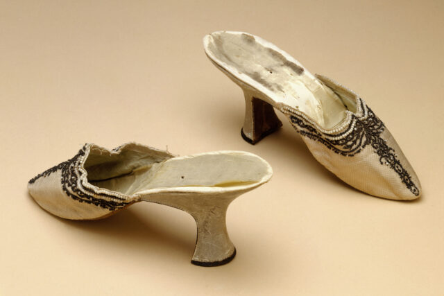 marie antoinette slipper