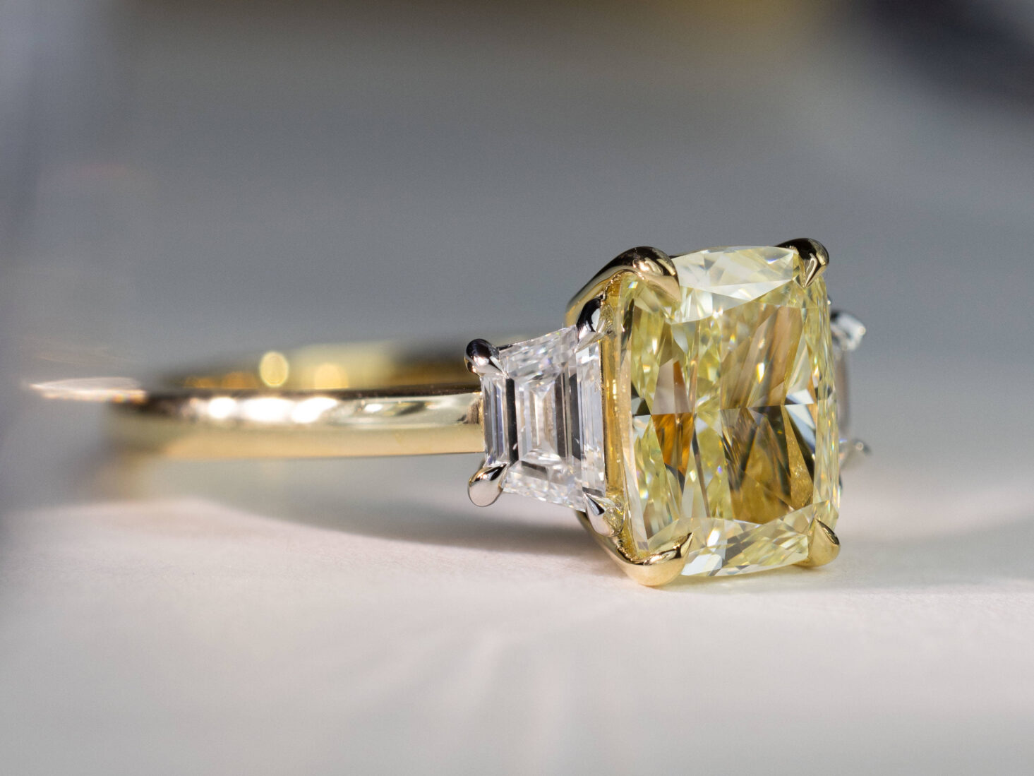 How to design a bespoke engagement ring