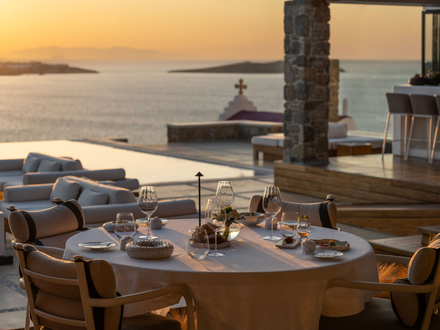 bill & coo mykonos