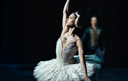 francesca hayward royal ballet swan lake