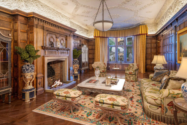 Upper Brook Street, Mayfair, W1K