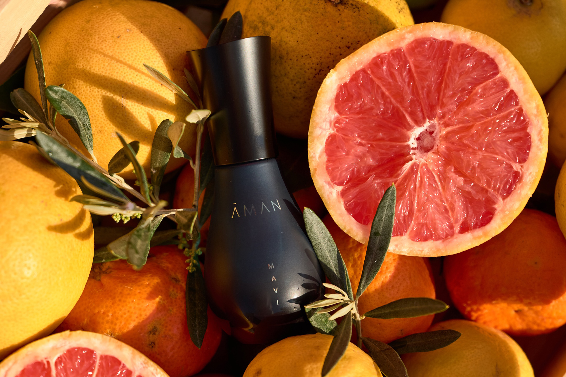 Spritely citrus fragrances for an uplifting spritz