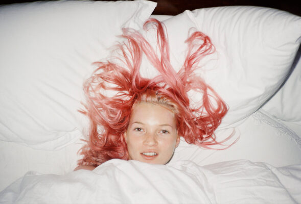 juergen teller kate moss pink hair